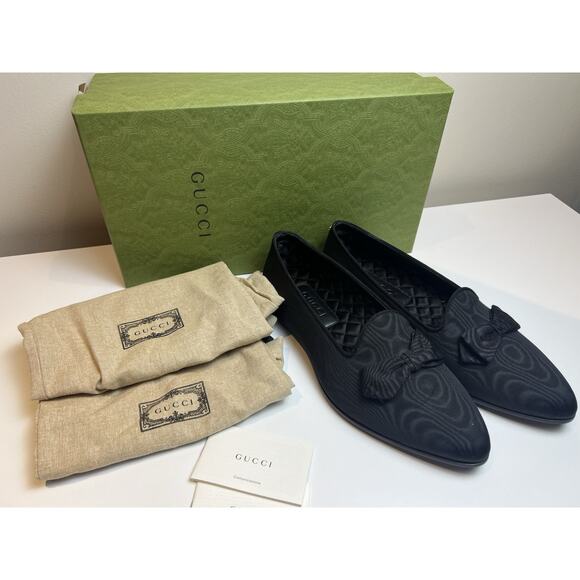 Authentic Men's Gucci Black Silk Grossgrain Bow Pointed Loafers 739937 New $890 - Picture 1 of 12